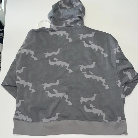 NWT American Eagle Oversized Camouflage Sweatshirt - Picture 7 of 7